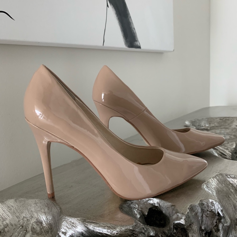 Chinese Laundry Nude Patent Leather Pumps